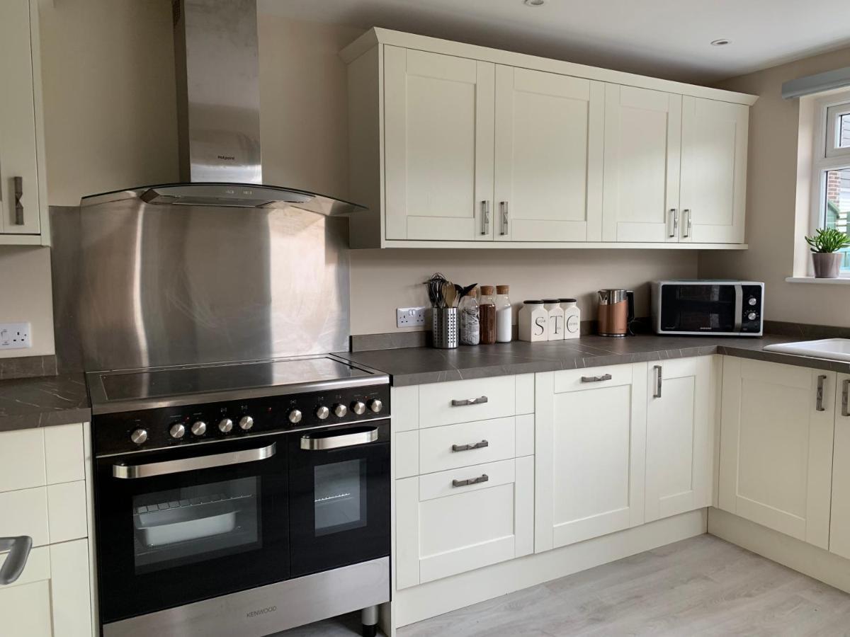 Newly Renovated & Spacious House Holiday home Seahouses